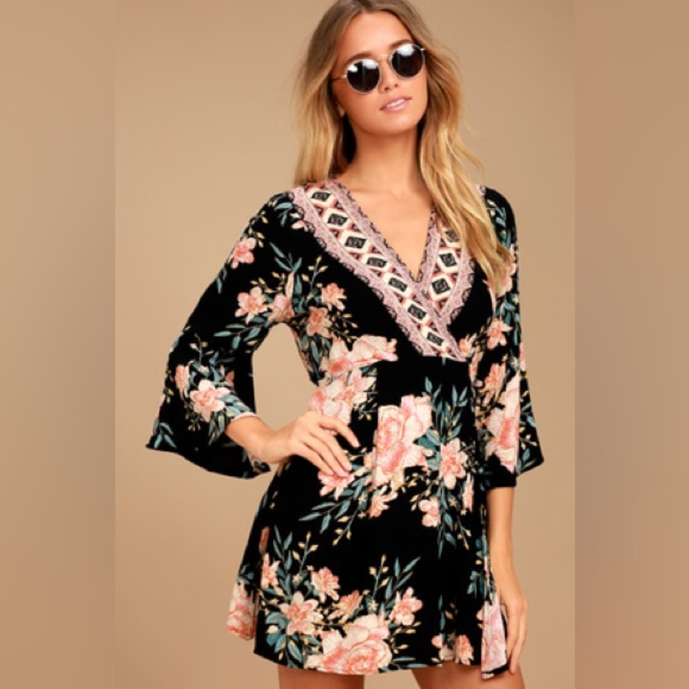 Billabong Black and Pink Floral Mini Dress